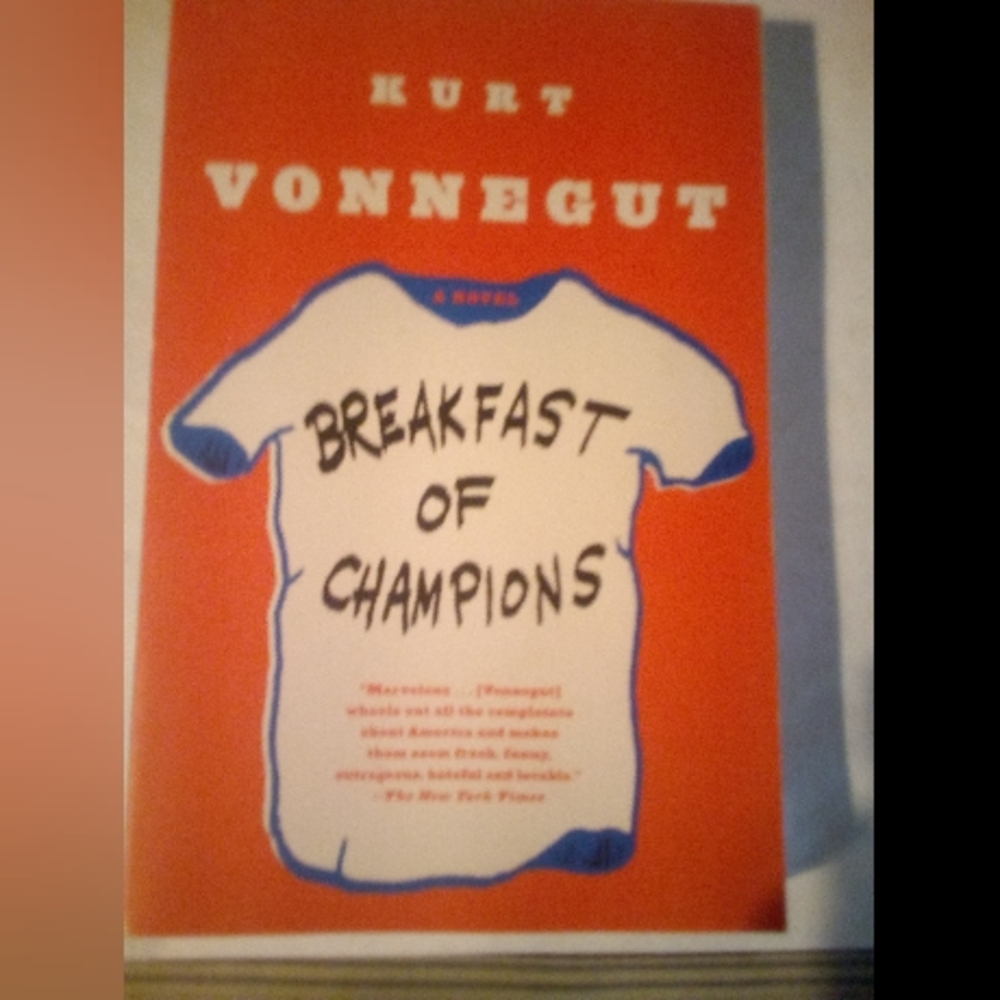 'Breakfast of Champions' Softcover Book by Kurt Vonnegut Classic Novel